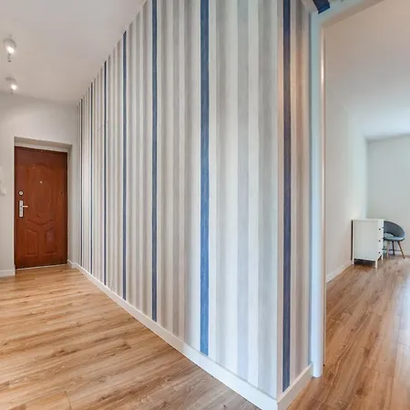 Ratibora Jurata, Sun & Snow